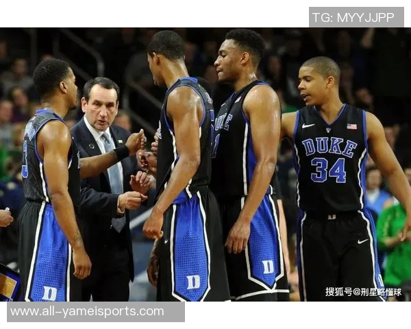 塞尔维亚教练团队深入绿军学习提升球员服务与教练协作效率