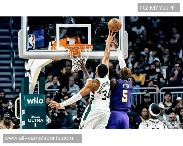 NBA赛季精彩回顾雄鹿战胜骑士快船轻松击败开拓者湖人客场力克国王 NBA赛季精彩回顾雄鹿战胜骑士快船轻松击败开拓者湖人客场力克国王