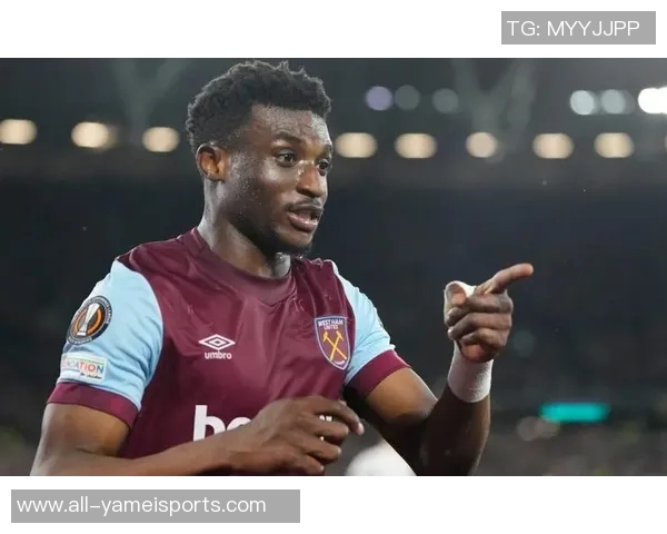 库杜斯赞扬特尔的坚持精神并强调进球对前锋自信心的重要性